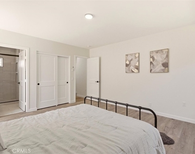 2151 Euclid Avenue - Photo Thumbnail 21