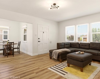 2151 Euclid Avenue - Photo Thumbnail 15