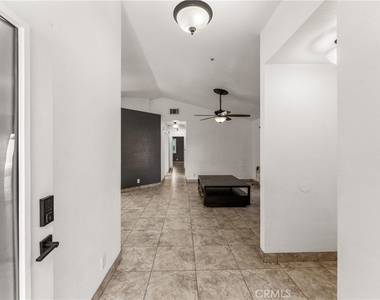 13815 Del Ray Lane - Photo Thumbnail 9