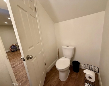 618 Briarwood Lane - Photo Thumbnail 4