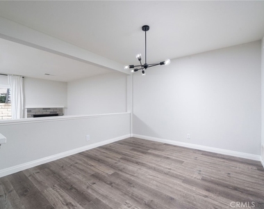850 Tucson Court - Photo Thumbnail 5