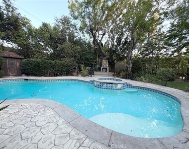 28 W Sycamore Avenue - Photo Thumbnail 35