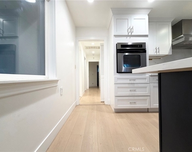 28 W Sycamore Avenue - Photo Thumbnail 7