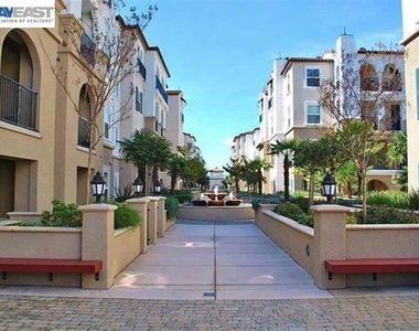 3420 Finnian Way - Photo Thumbnail 4