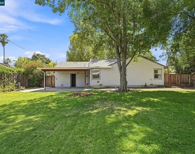 517 Shelly Dr - Photo Thumbnail 14