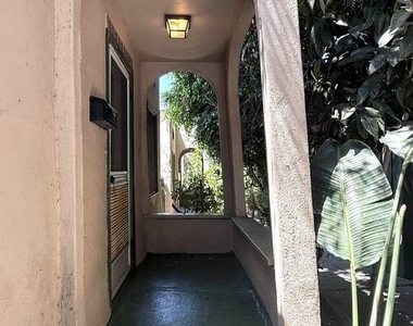 1665 Golden Gate Avenue - Photo Thumbnail 24