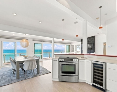 24742 Malibu Road - Photo Thumbnail 6