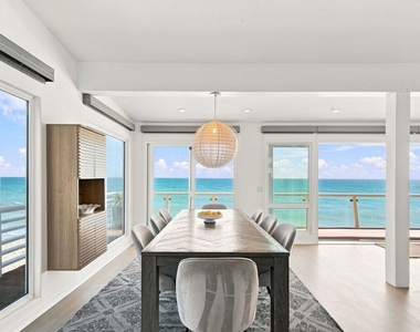 24742 Malibu Road - Photo Thumbnail 5