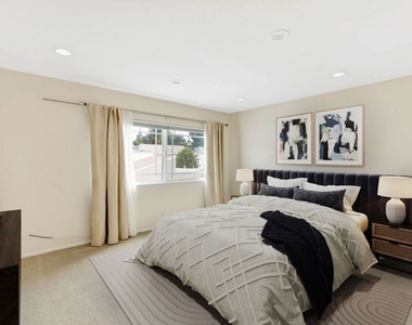10239 White Oak Avenue - Photo Thumbnail 9