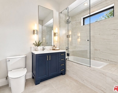 17401 Rancho Street - Photo Thumbnail 23