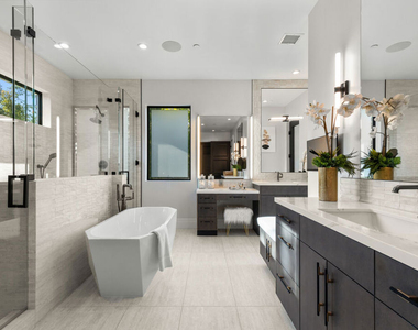 17401 Rancho Street - Photo Thumbnail 32