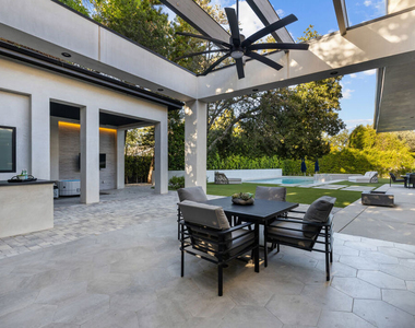 17401 Rancho Street - Photo Thumbnail 41