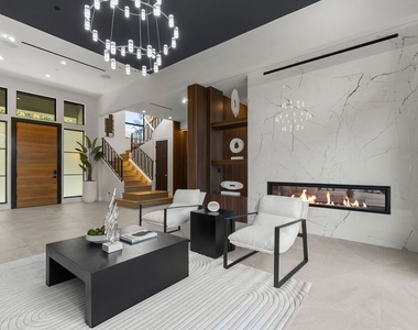 17401 Rancho Street - Photo Thumbnail 11