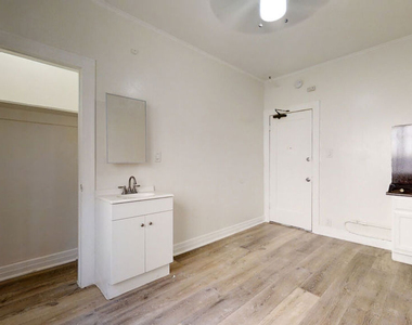 647 18th Street - Photo Thumbnail 7