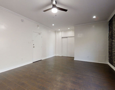 738 New Hampshire Avenue - Photo Thumbnail 2
