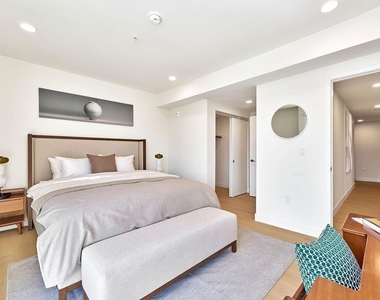 510 S Oxford Avenue - Photo Thumbnail 11