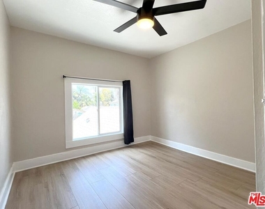 5325 2nd Avenue - Photo Thumbnail 19