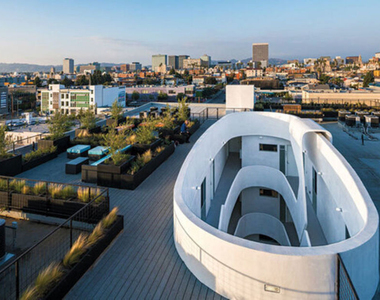 1040 S Mariposa Avenue - Photo Thumbnail 17