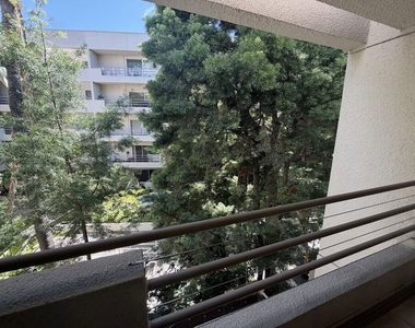 1131 Alta Loma Road - Photo Thumbnail 21