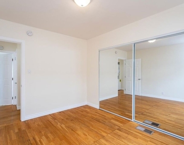 200 W Palmer Avenue - Photo Thumbnail 11