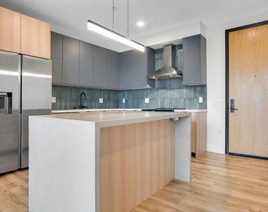 5657 Virginia Avenue - Photo Thumbnail 2