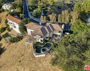 53 Saddlebow Road - Photo Thumbnail 54