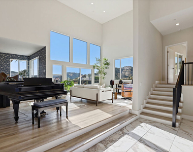 53 Saddlebow Road - Photo Thumbnail 8