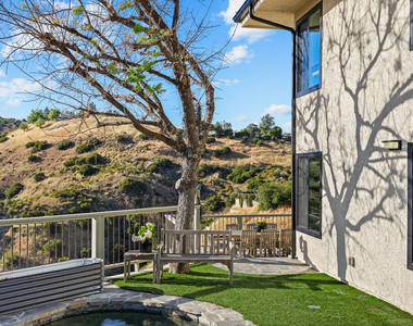 53 Saddlebow Road - Photo Thumbnail 56