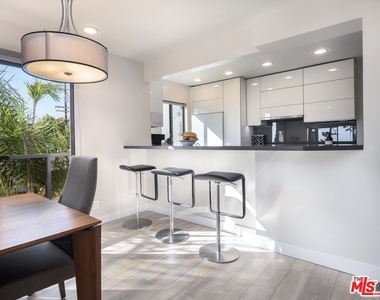 833 Ocean Avenue - Photo Thumbnail 22