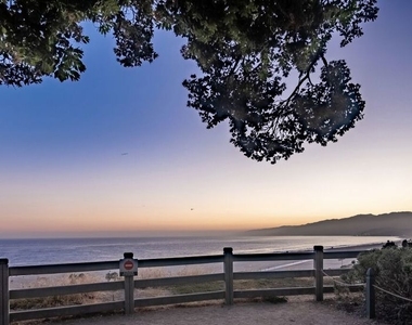 833 Ocean Avenue - Photo Thumbnail 32
