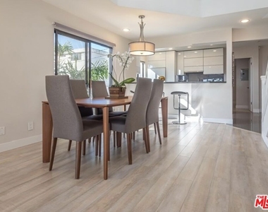 833 Ocean Avenue - Photo Thumbnail 25