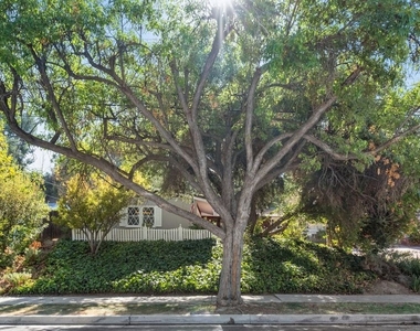 5824 Laramie Avenue - Photo Thumbnail 1