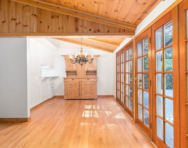 5824 Laramie Avenue - Photo Thumbnail 14