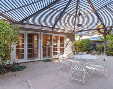 5824 Laramie Avenue - Photo Thumbnail 30