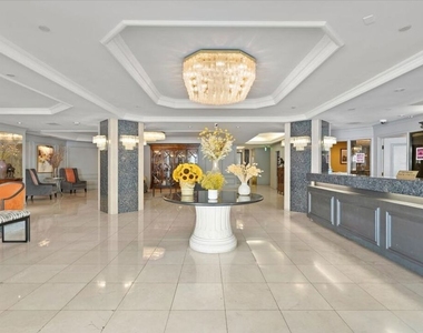 10660 Wilshire Boulevard - Photo Thumbnail 35