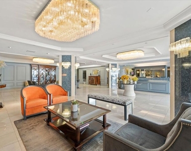10660 Wilshire Boulevard - Photo Thumbnail 34
