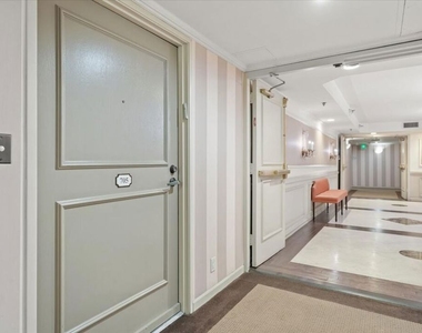 10660 Wilshire Boulevard - Photo Thumbnail 30