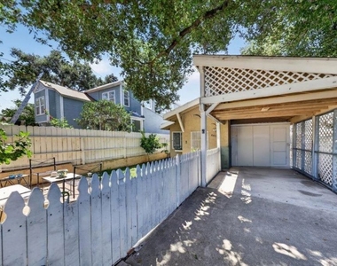 6838 Haywood Street - Photo Thumbnail 3