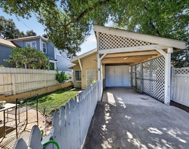 6838 Haywood Street - Photo Thumbnail 4