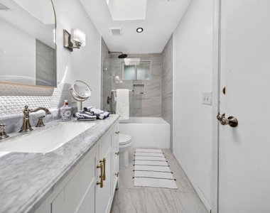 6838 Haywood Street - Photo Thumbnail 31