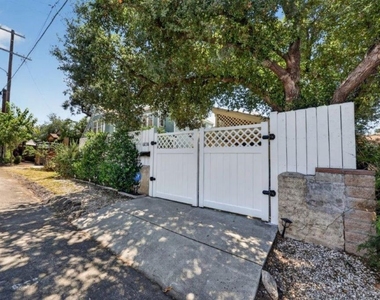 6838 Haywood Street - Photo Thumbnail 1