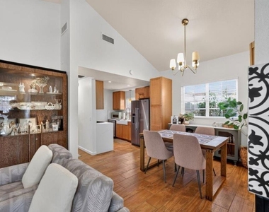 6838 Haywood Street - Photo Thumbnail 20
