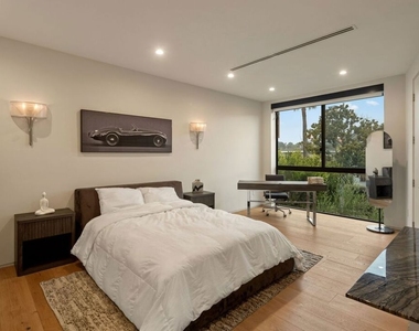 1368 Beckwith Avenue - Photo Thumbnail 35