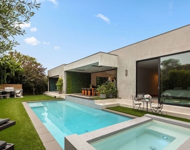 1368 Beckwith Avenue - Photo Thumbnail 12