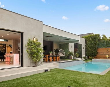 1368 Beckwith Avenue - Photo Thumbnail 11