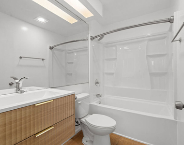 3939 Moore Street - Photo Thumbnail 10