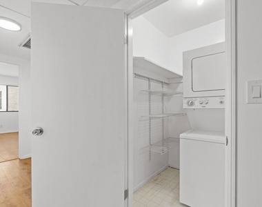 3939 Moore Street - Photo Thumbnail 14