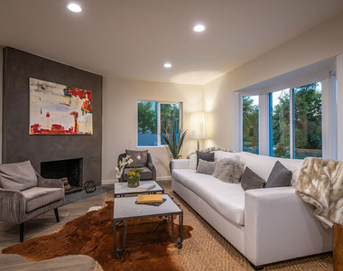 4370 Beck Avenue - Photo Thumbnail 5