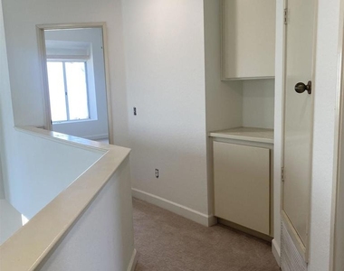 10754 Glendover Ln - Photo Thumbnail 22