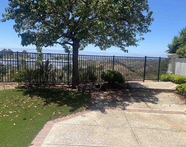 10754 Glendover Ln - Photo Thumbnail 48